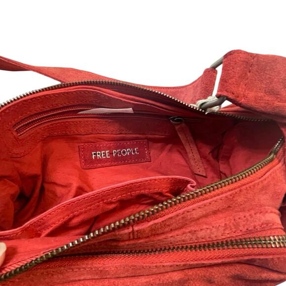 Free People Siren Suede Shoulder Bag with Pockets in Garnet Red NEW - Picture 5 of 7